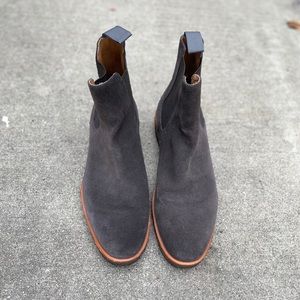 NEW REPUBLIC SUEDE CHELSEA BOOTS US/8.5 EU/41